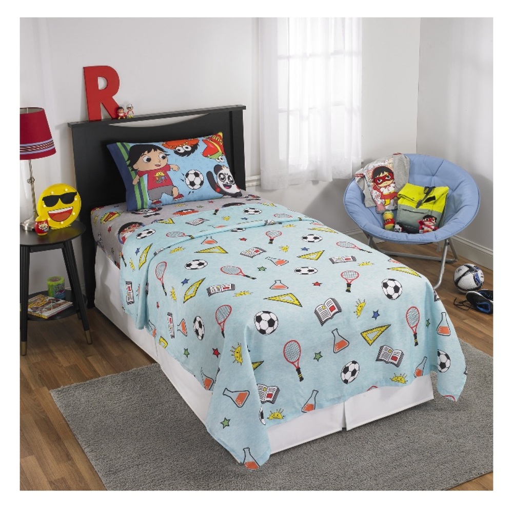 Ryan’s Worls 3 Piece Twin Sheet Set